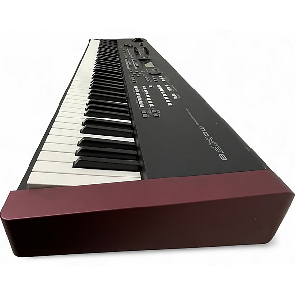 その他 YAMAHA MOXF8 Yamaha MOXF8 Keyboard Synthesizer, 88-Key | zZounds