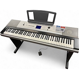 Used Yamaha DGX520 Digital Piano