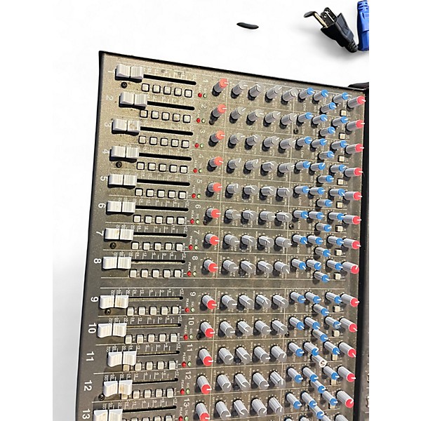 Used Carvin C1644 Unpowered Mixer