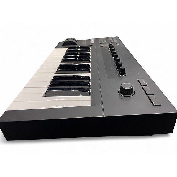 Used Native Instruments Komplete Kontrol A25 MIDI Controller