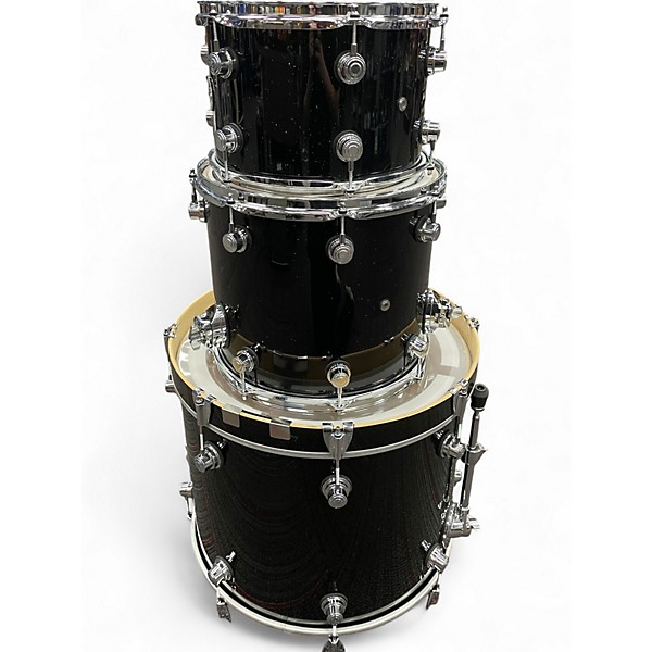 Used DW 3 Piece Performance Series Black Mirra Drum Kit