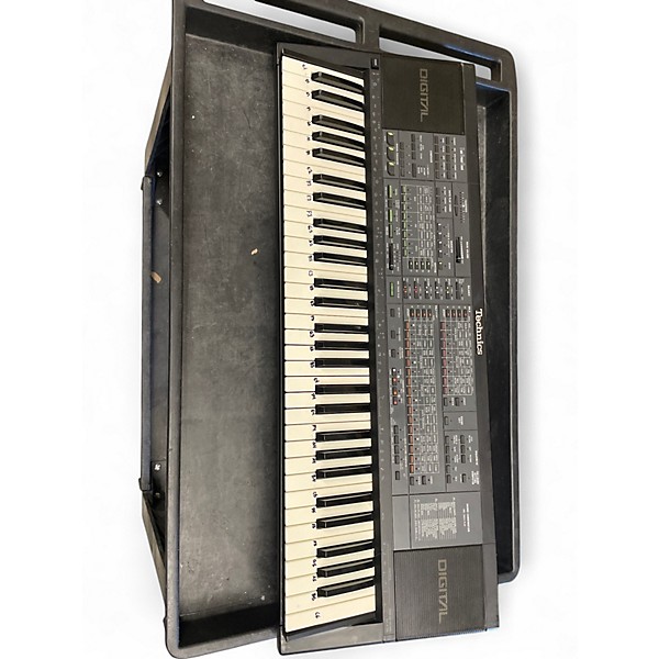 Used Technics sx-k700 Keyboard Workstation