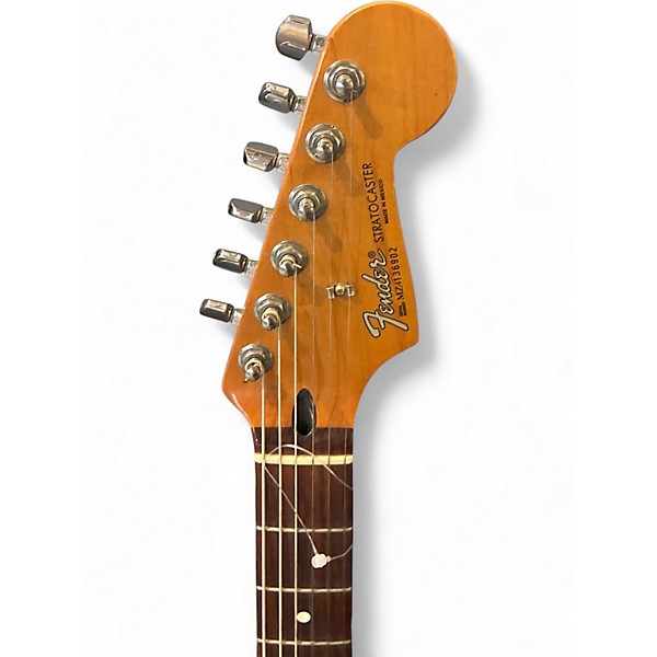 Used 2004 Fender Mexico Special Edition Standard Stratocaster