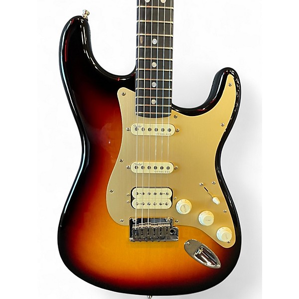 Used Fender ULTRA ii Stratocaster 3 tone sunburst Solid Body Electric Guitar
