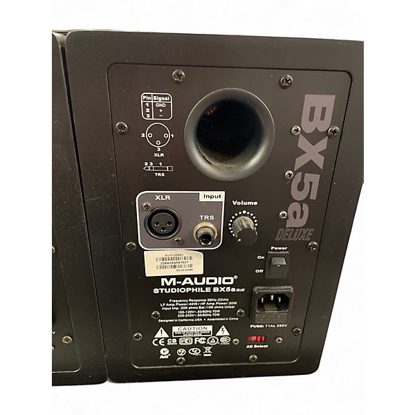 Used M-Audio BX5A Pair Powered Monitor