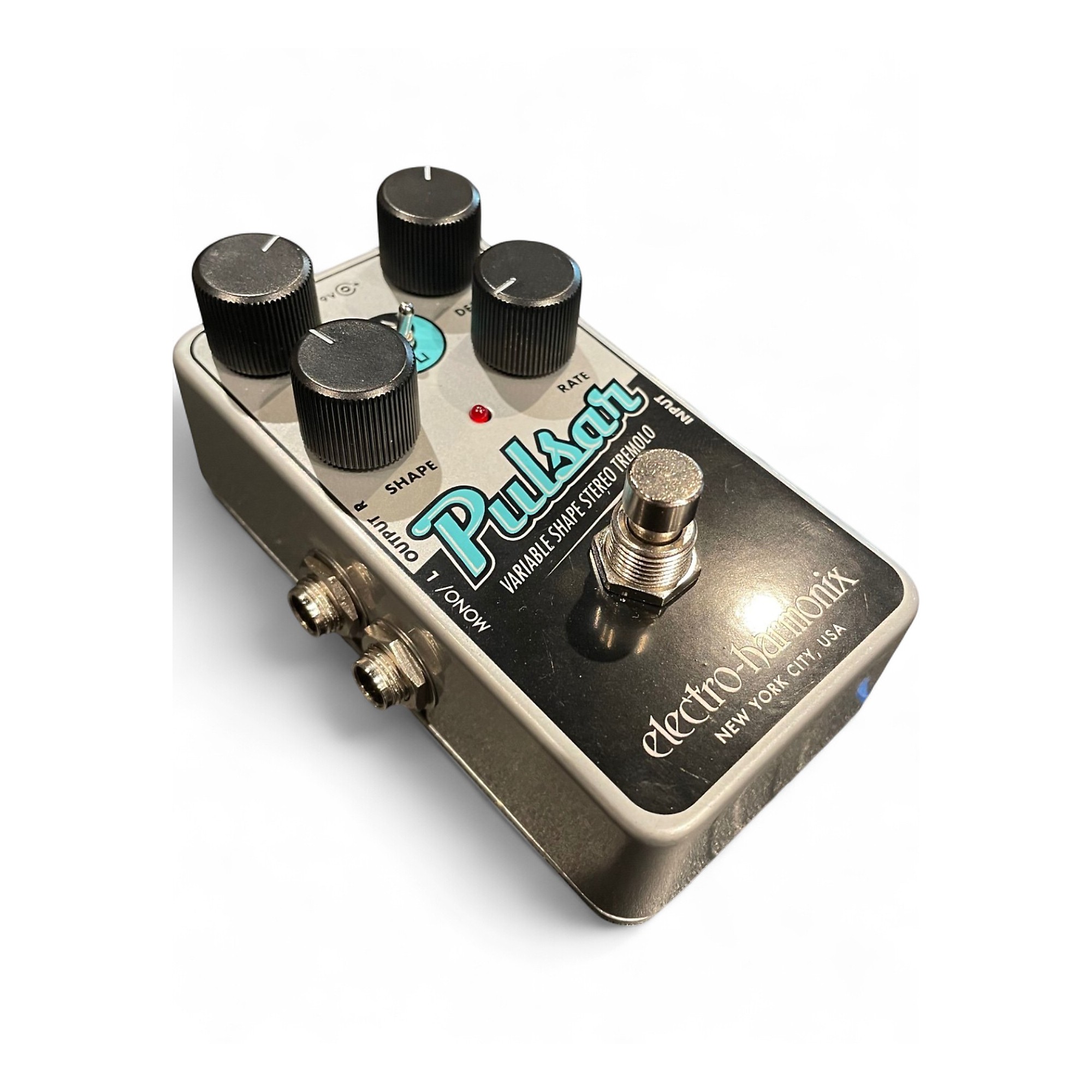 Used Electro-Harmonix Pulsar Tremolo Effect Pedal | Guitar