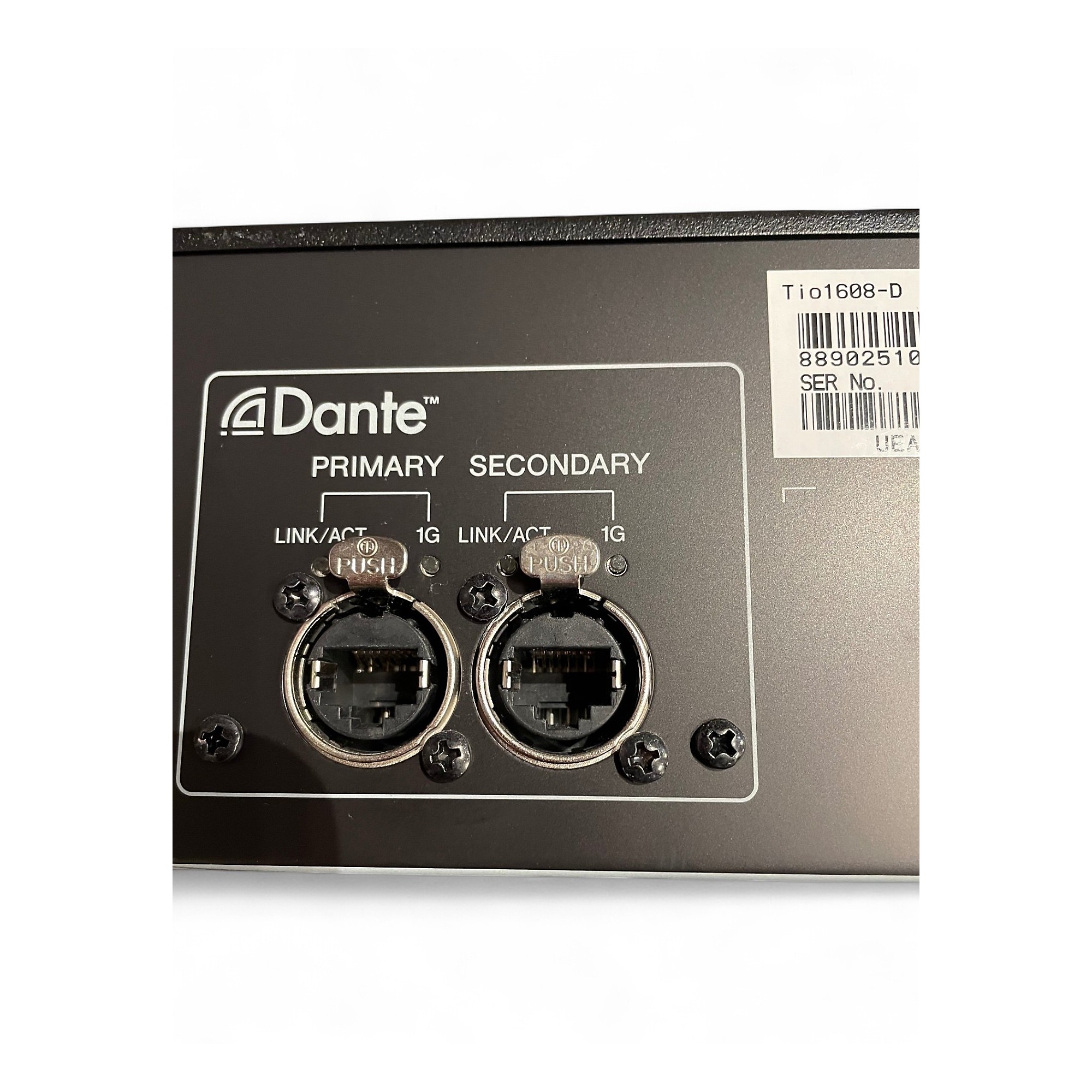 Yamaha Tio1608-D オーディオインターフェース Tio1608-D - Overview - Audio and Network Interfaces and