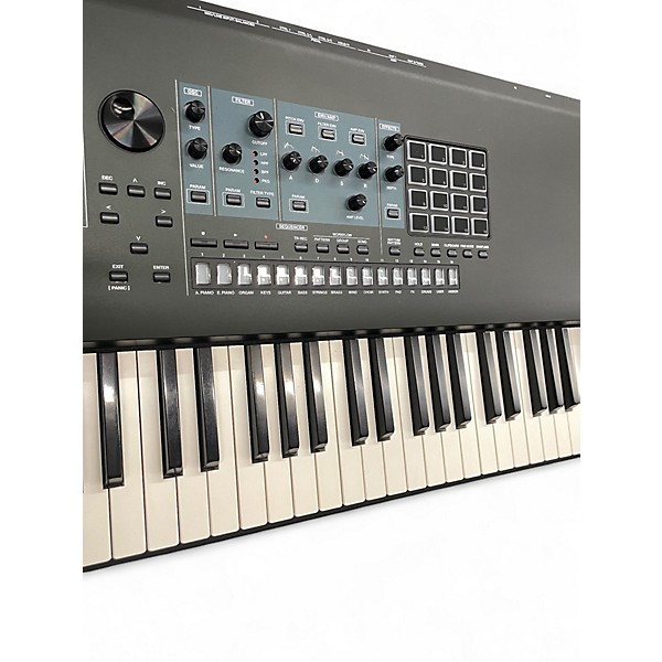 Used Roland Fantom 8 Keyboard Workstation