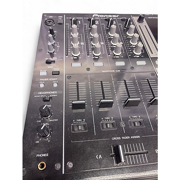 Used Pioneer DJ DJM750 DJ Mixer | Guitar Center