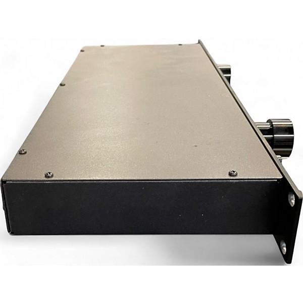 Used Furman M8L Power Conditioner