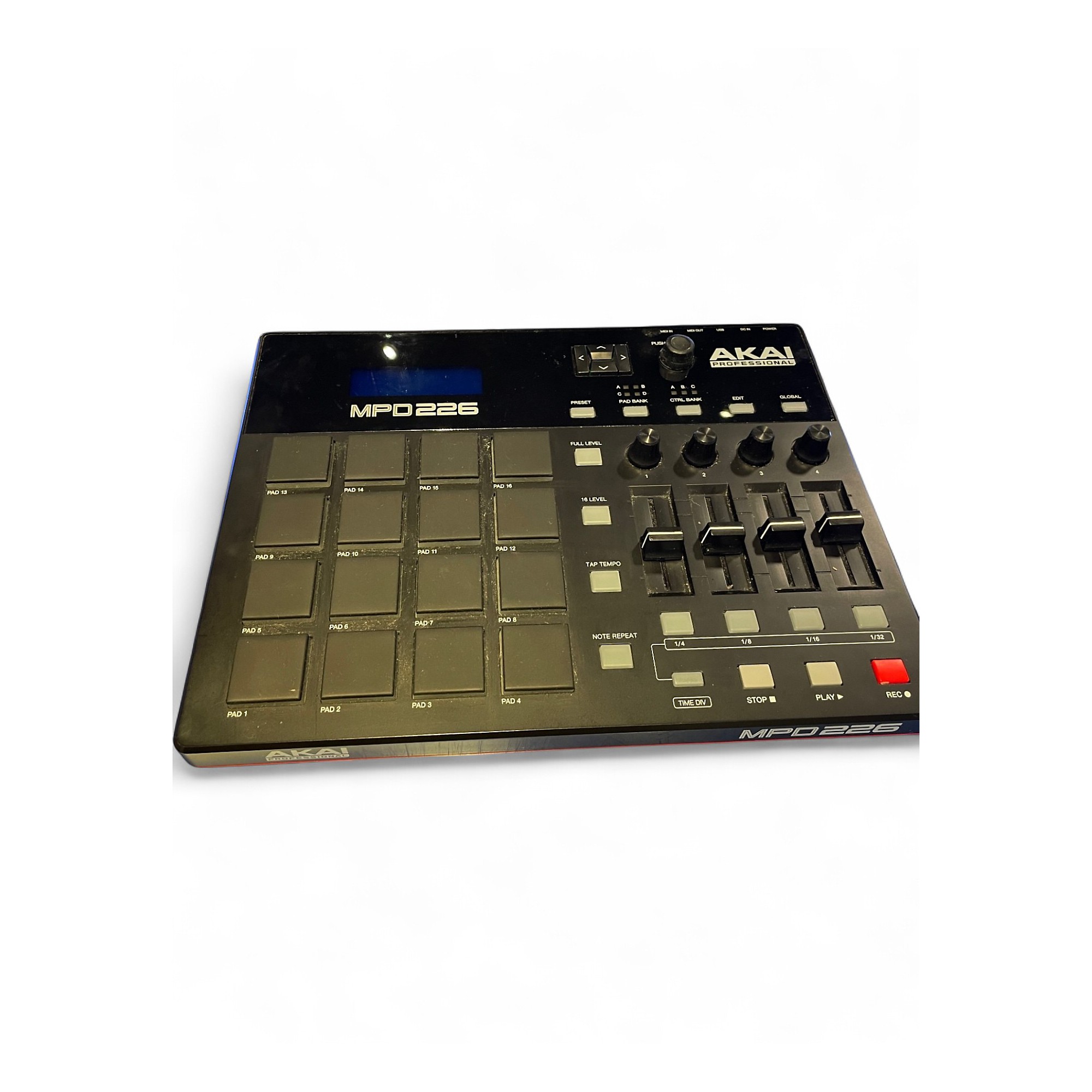 Used Akai Professional MPD226 MIDI Controller | Guitar Center