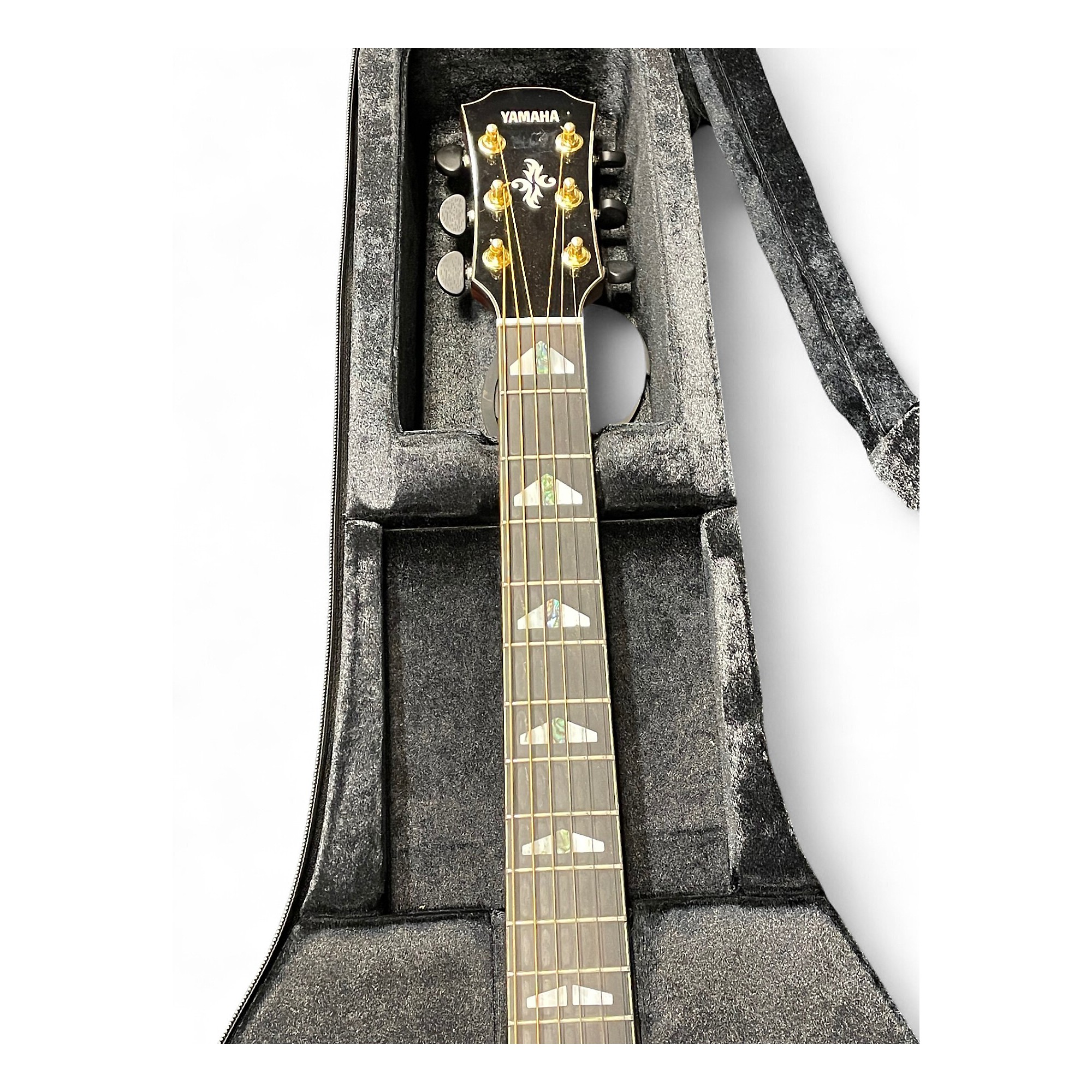 Used Yamaha APX1200II TRANSLUCENT BLACK Acoustic Electric