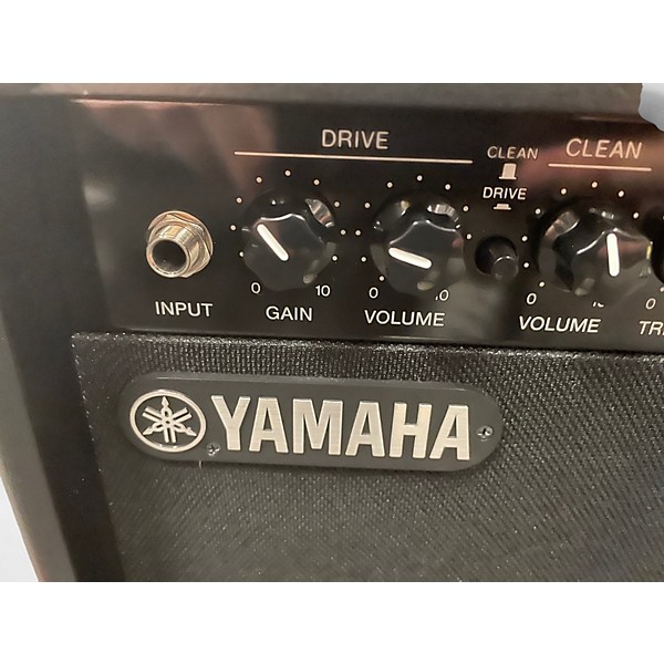 Used Yamaha GA15II Guitar Combo Amp