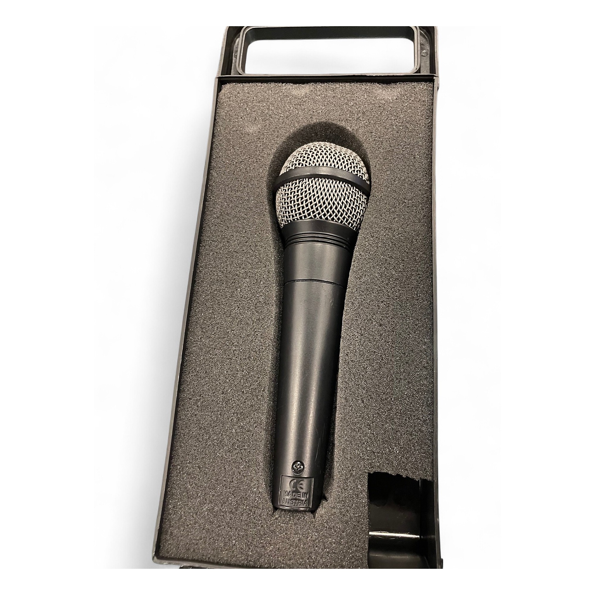 【美品】AKG D8000S Dynamic Microphone Used AKG D8000S Dynamic Microphone | Guitar Center