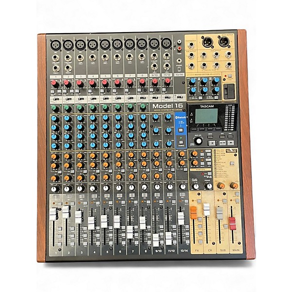 Tascam model16 ミキサー Used TASCAM Model 16 Powered Mixer | Guitar Center