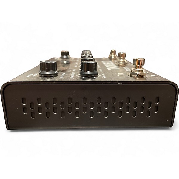 Used IK Multimedia TONEX Modeling Amp & Distortion  Effect Processor