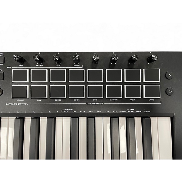Used M-Audio Oxygen Pro 25 MIDI Controller