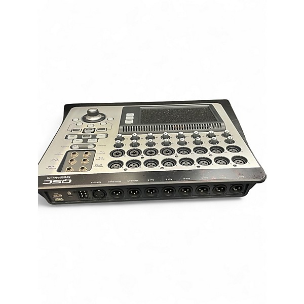 【SKB製ケース付】QSC TouchMIX 16（16chデジタルミキサー） TouchMix®-16 | Digital Mixers | Products | QSC