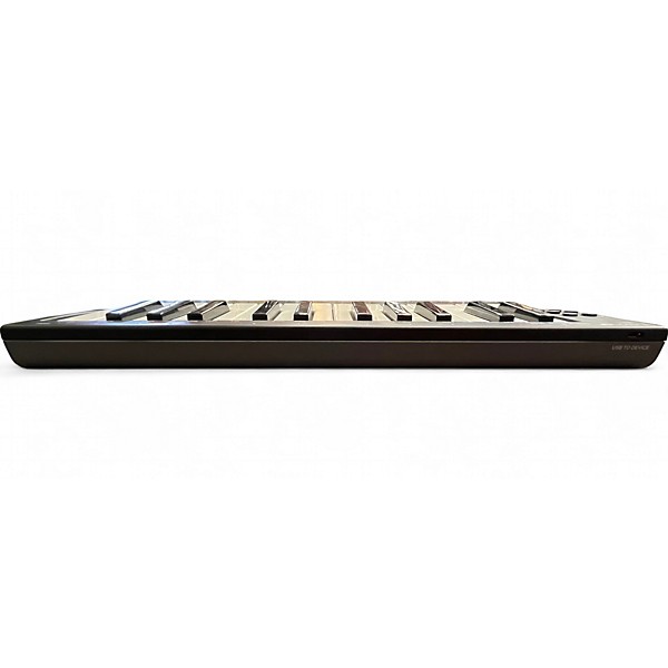 Used Nektar SE25 MIDI Controller