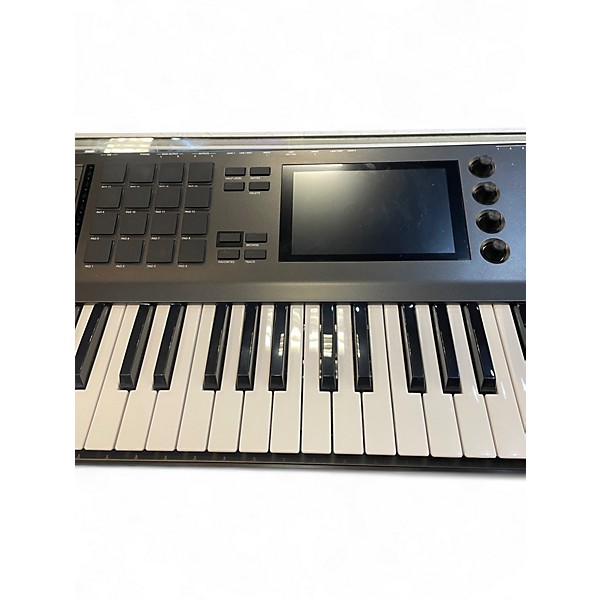 Used Akai Professional MPC Key 61 Keyboard Workstation