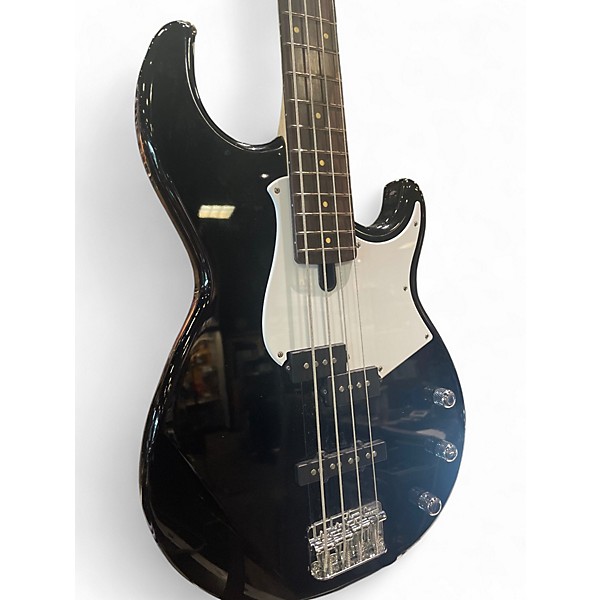 Used Yamaha Broadbass BB234 Black and White Electric Bass