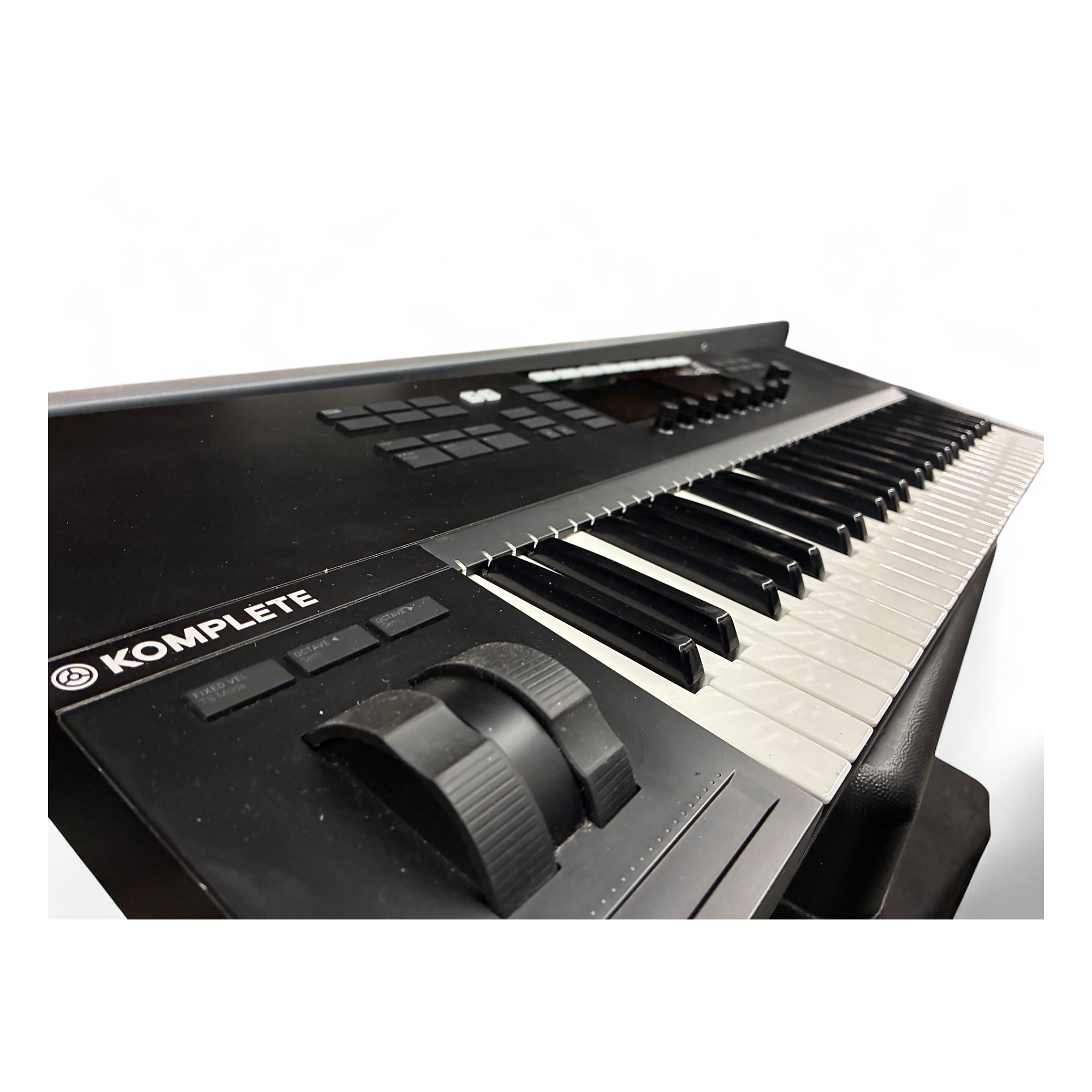 Used Native Instruments Komplete Kontrol S49 MK2 MIDI Controller
