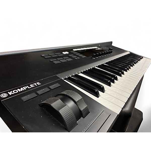 Used Native Instruments Komplete Kontrol S49 MK2 MIDI Controller