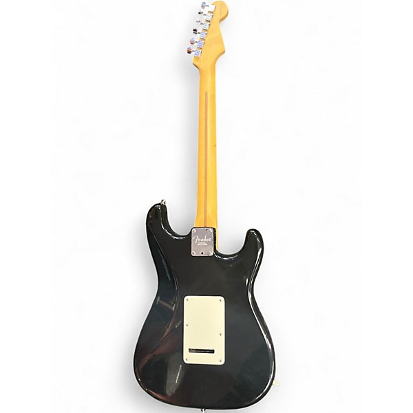 Used 2001 Fender 2001 American Stratocaster Black Electric Guitar