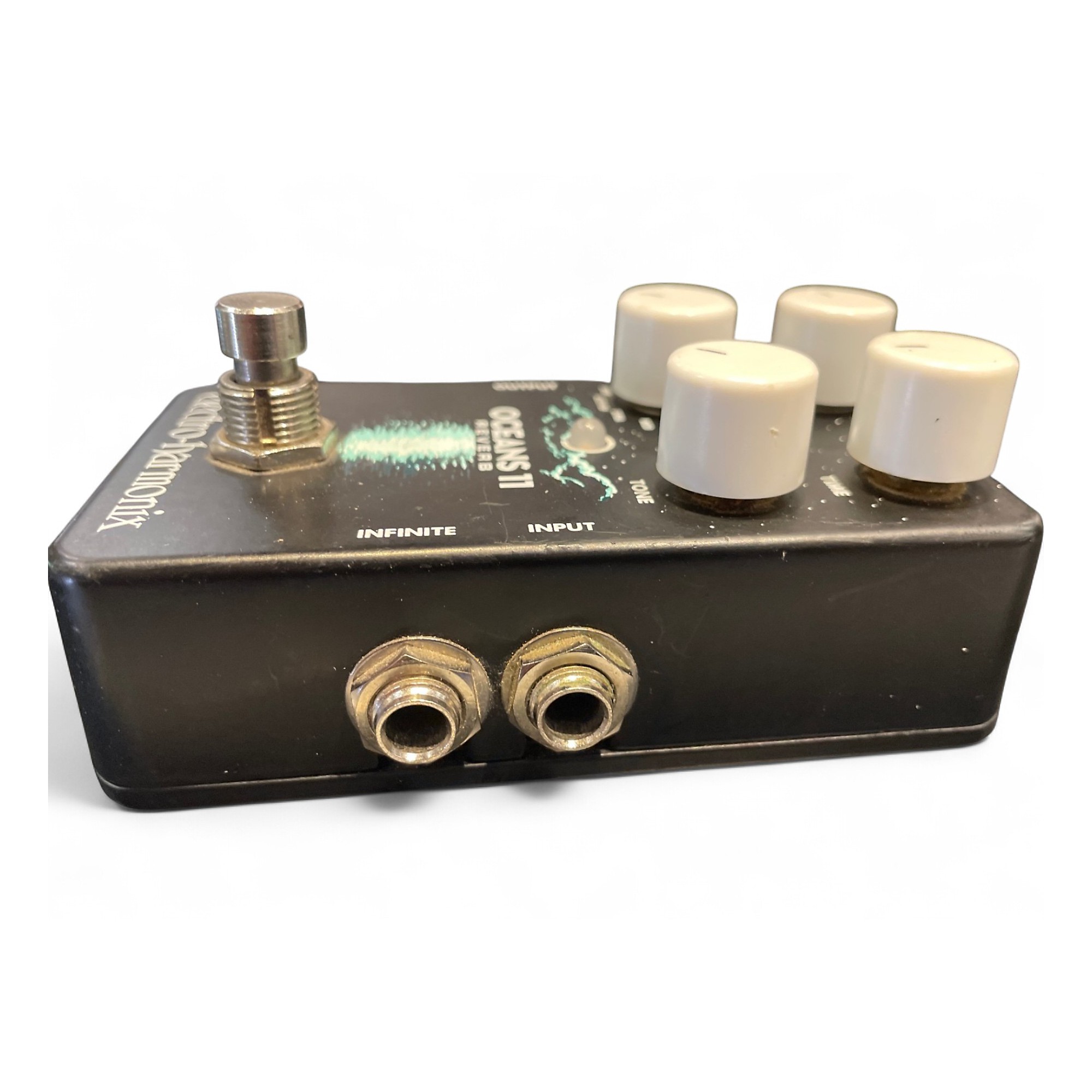 Used Electro-Harmonix Oceans 11 Reverb Effect Pedal | Guitar