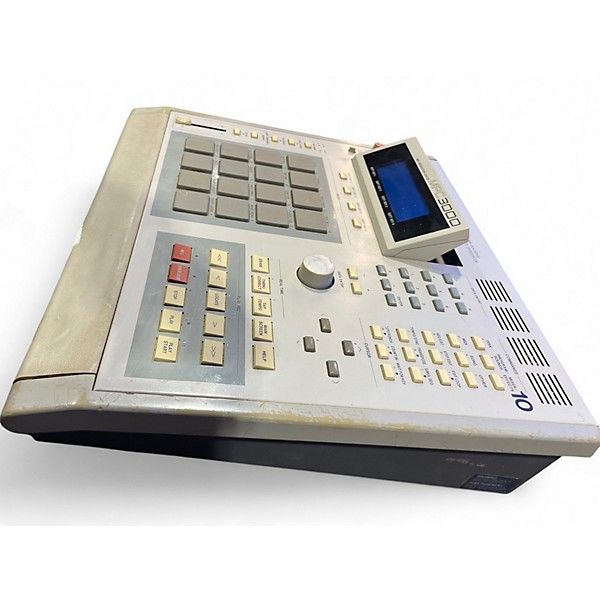 Used Akai Professional mpc 3000 Production Controller