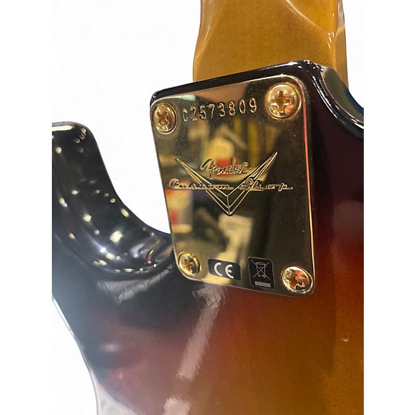 Used Fender Custom Shop Stevie Ray Vaughan Signature Stratocaster Relic 3 Color Sunburst Solid Body Electric Guitar