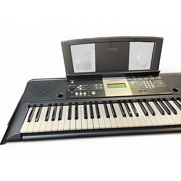 Used Yamaha PSR E223