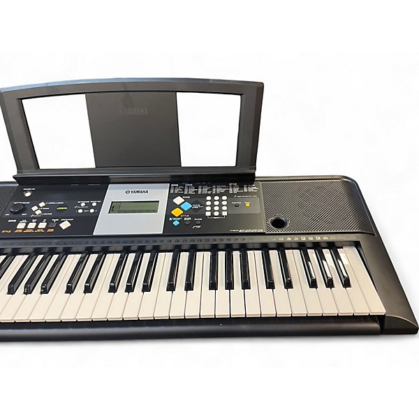 Used Yamaha PSR E223