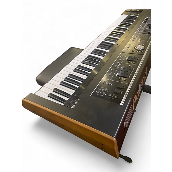 Used Roland VR730 Keyboard Workstation