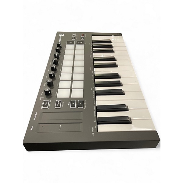 Used Novation Launchkey Mini MIDI Controller | Guitar Center