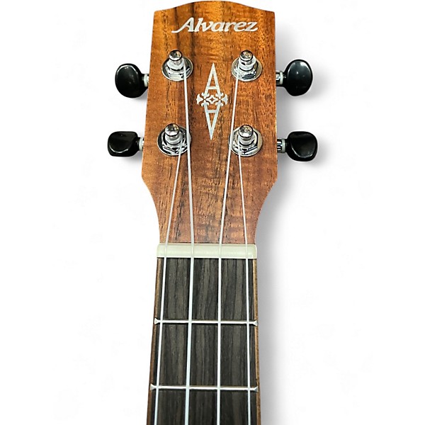 Used Alvarez RU90CP Natural Ukulele