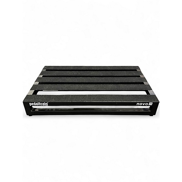 Used Pedaltrain novo 24 Pedal Board