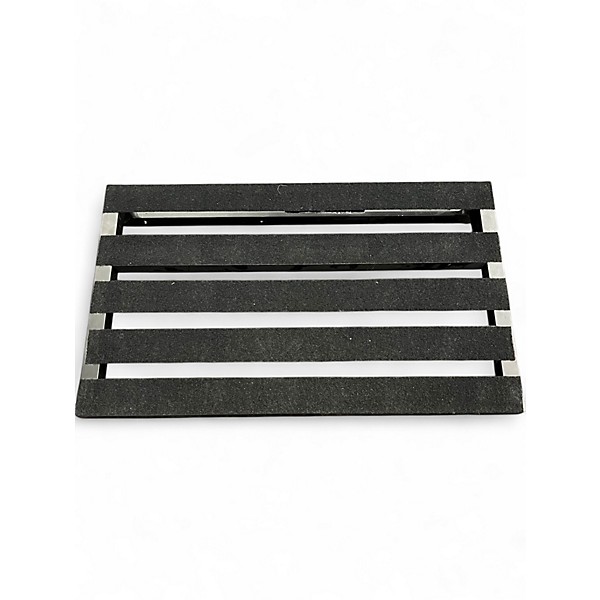 Used Pedaltrain novo 24 Pedal Board