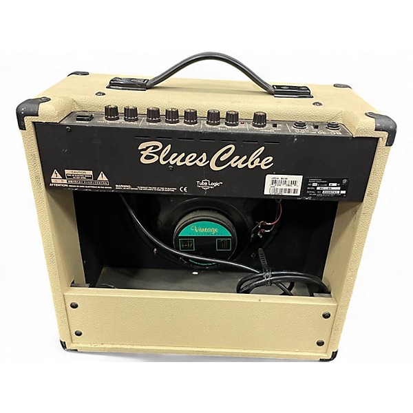 Used Roland BC-30 Guitar Combo Amp