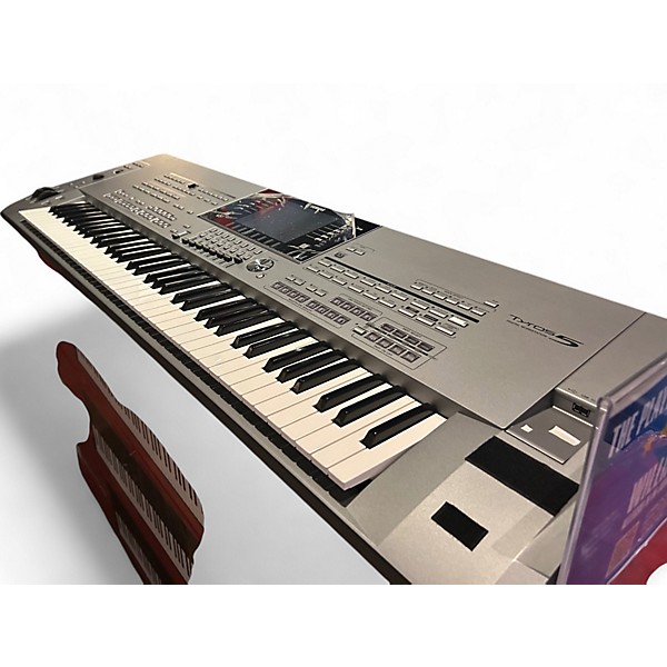 Used Yamaha Tyros 5 76 Key Arranger Keyboard