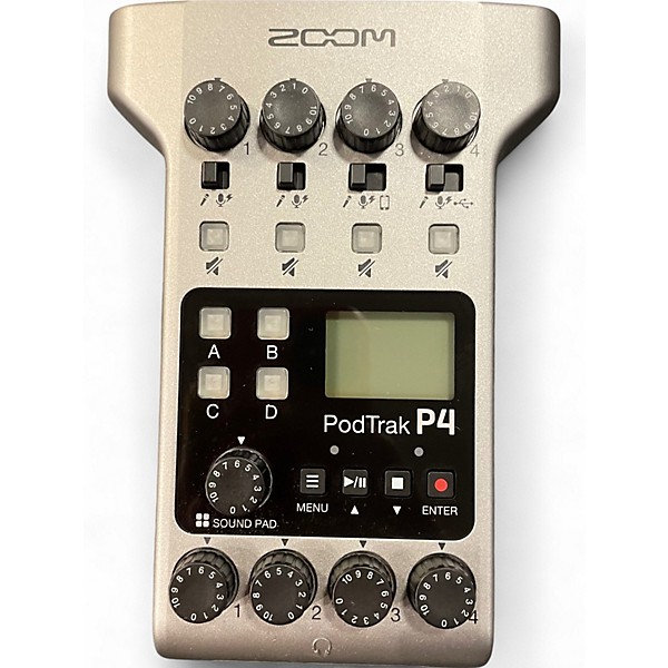 Used Zoom PODTRAK P4 MultiTrack Recorder | Guitar Center