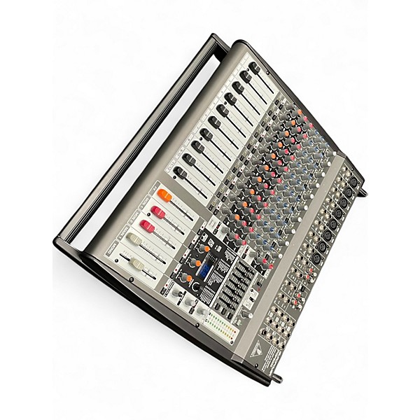 Used Behringer PMP3000 Powered Mixer