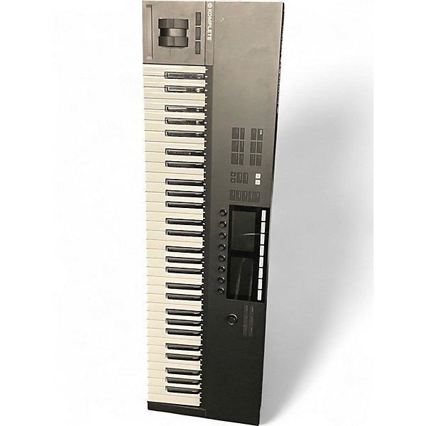 Used Native Instruments Komplete Kontrol S61 MK2 MIDI Controller