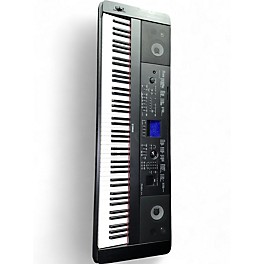 Used Yamaha DGX660 Portable Keyboard
