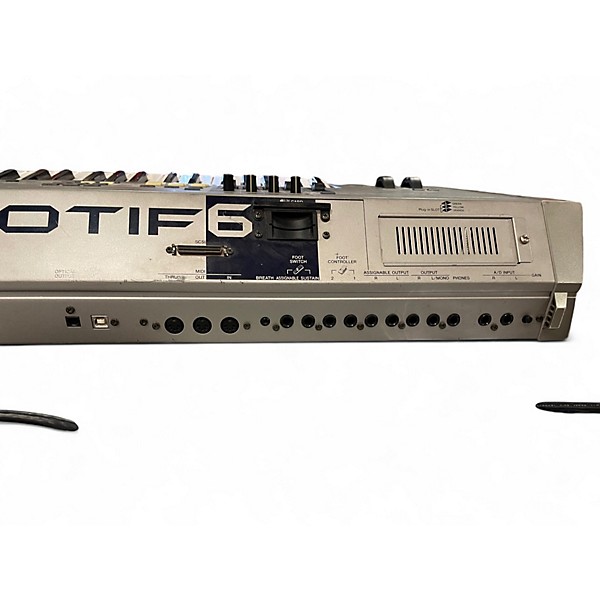 Used Yamaha Motif 6 61 Key Keyboard Workstation | Guitar Center