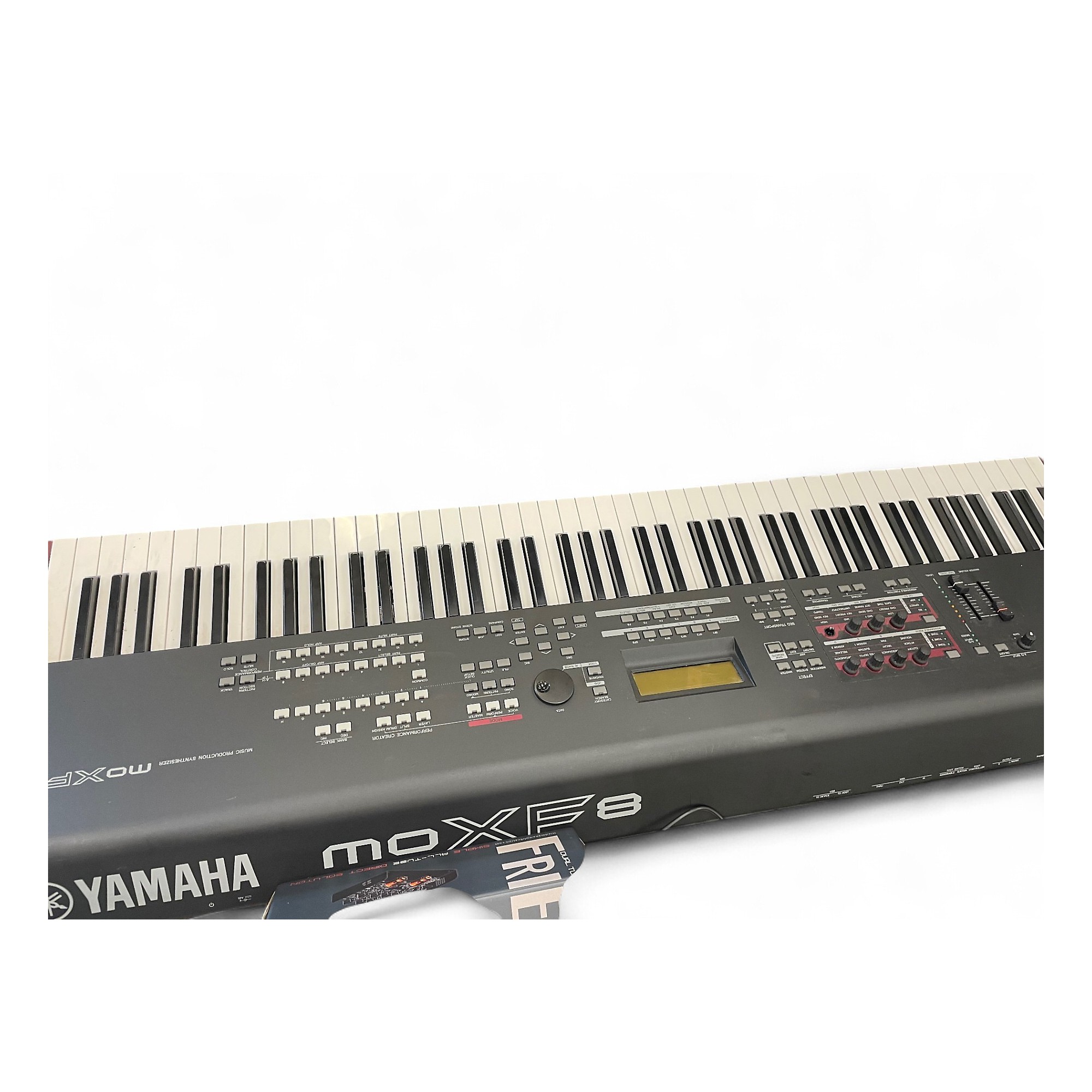 Used Yamaha MOXF8 88 Key Keyboard Workstation | Guitar Center