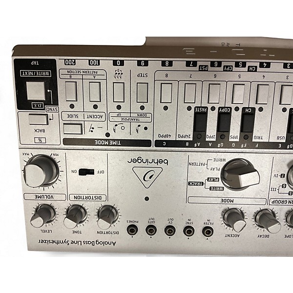 Used Behringer TD3SR Synthesizer