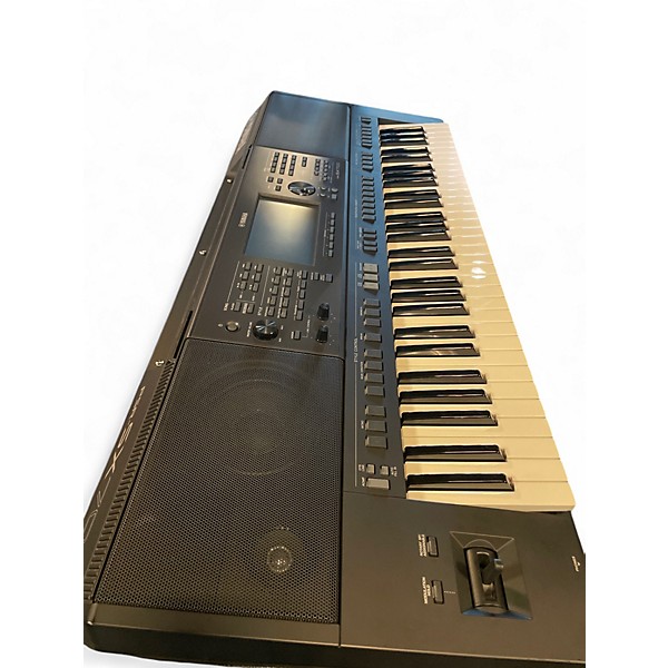 Yamaha PSR-SX700 61鍵 電子キーボード Yamaha PSR-SX700 61-Key Arranger Keyboard; Customizable