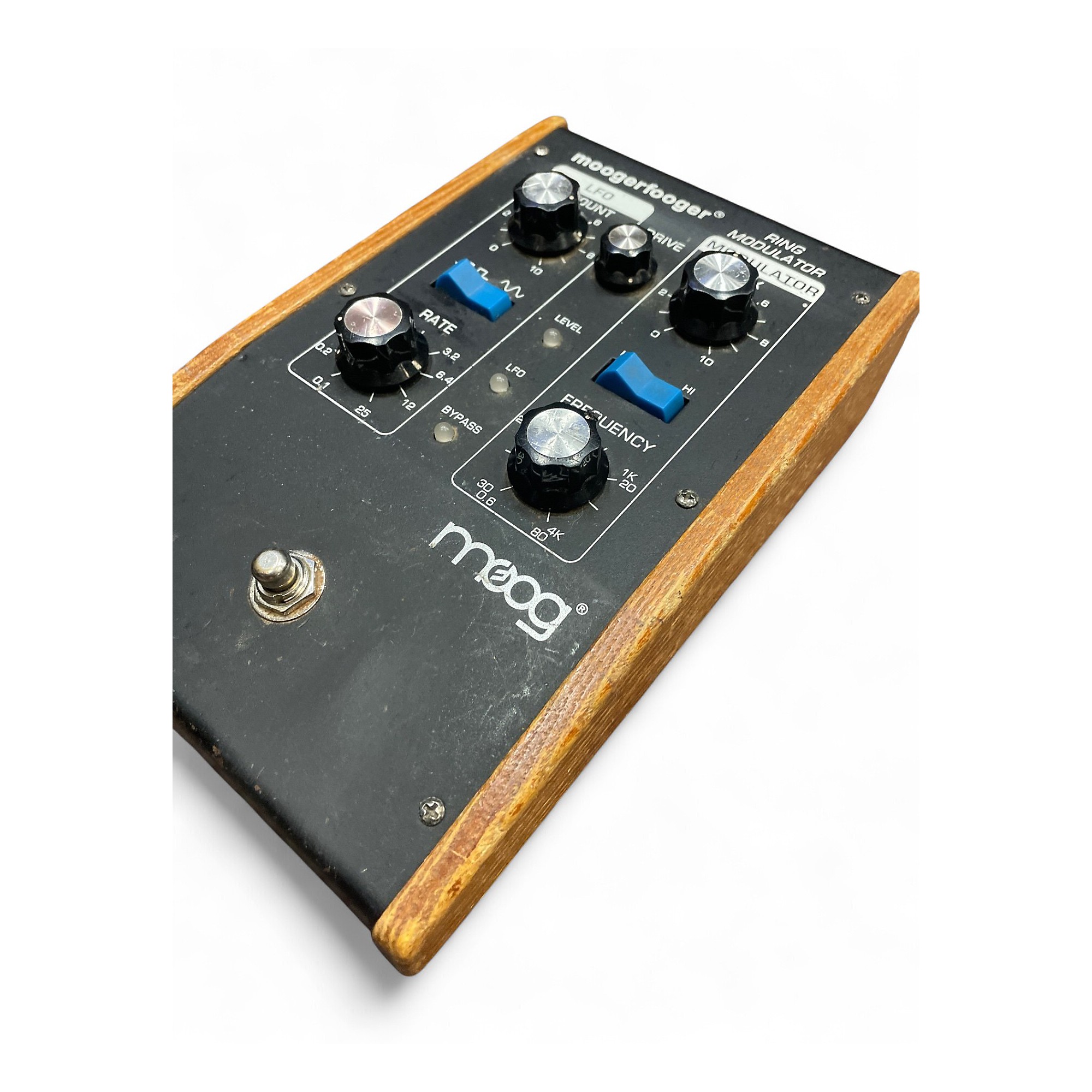 John Frusciante's Moog Moogerfooger MF-102 Ring Modulator