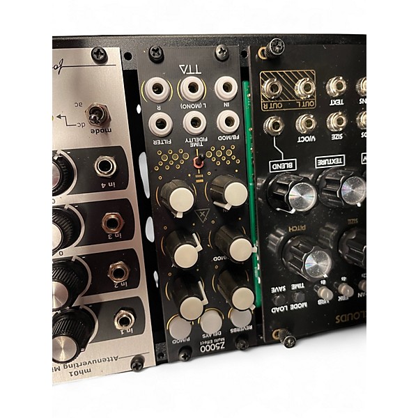 TIPTOP AUDIO Z5000 モジュラーシンセサイザー Used Tip Top Audio Z5000 Synthesizer | Guitar Center